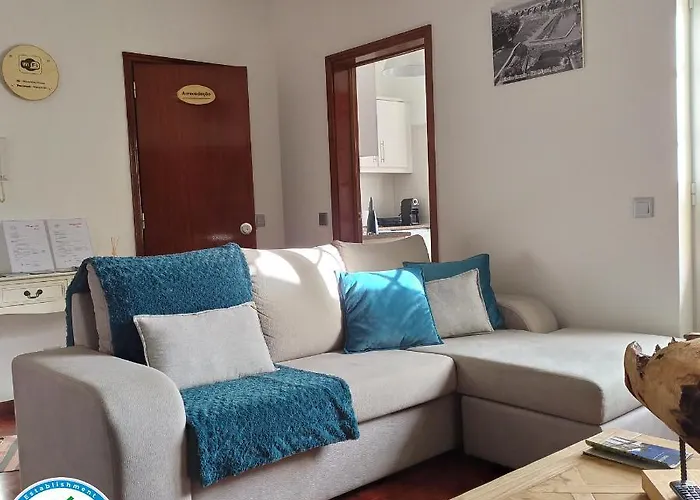 Margarida House - Stone Apartment