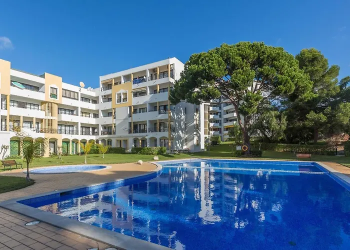Modern Top Floor Apartment 60M2 - Balcony With Pool & Sea View - Vilamoura