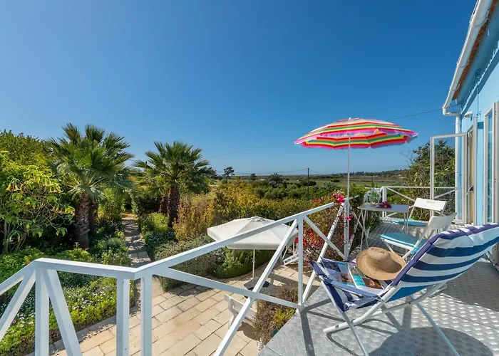 Ceu Azul - Elevated Apartment With Stunning Views And Big Garden - Somewhere Special