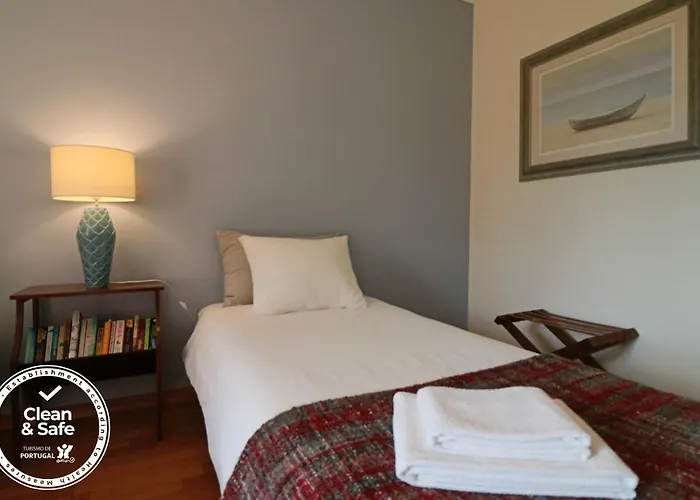 Cascais Estoril Apartment 400 m from Beach