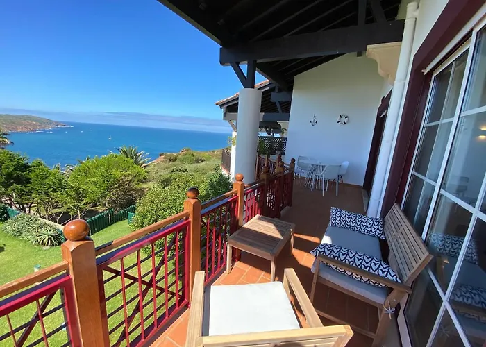 Top Villa With Extraordinary View Of Atlantic