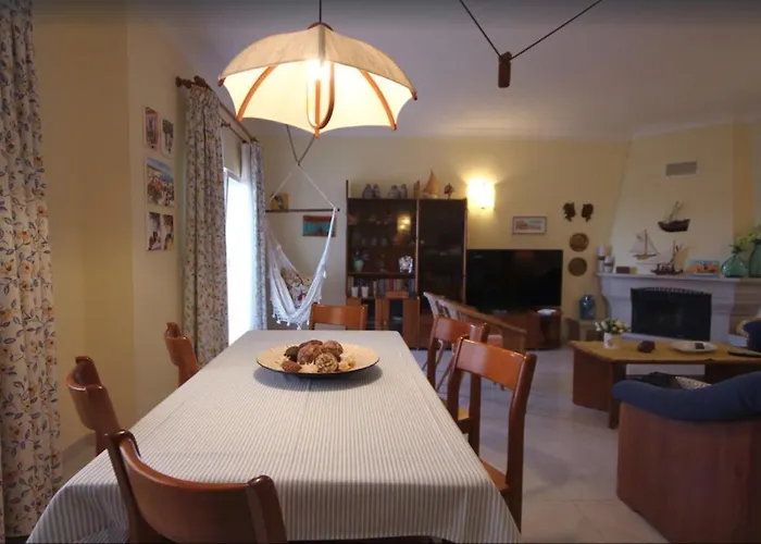 Villa Meia-Praia