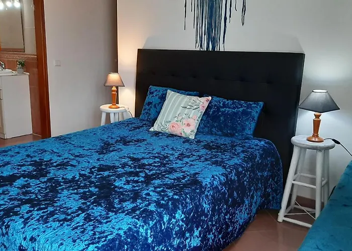 Sagres Sunny Room With Private Bathroom 300M From The Beach