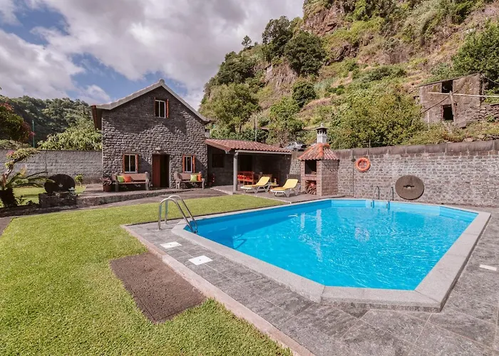 Casa Da Pedra By Amazing Madeira