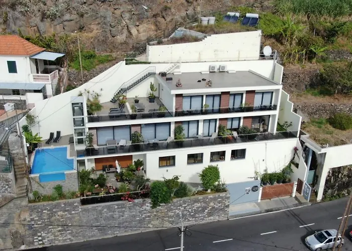 Guesthouse-Theview (Adults Only)