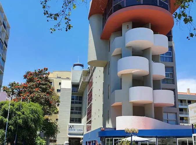 Apartamentos Navio Azul
