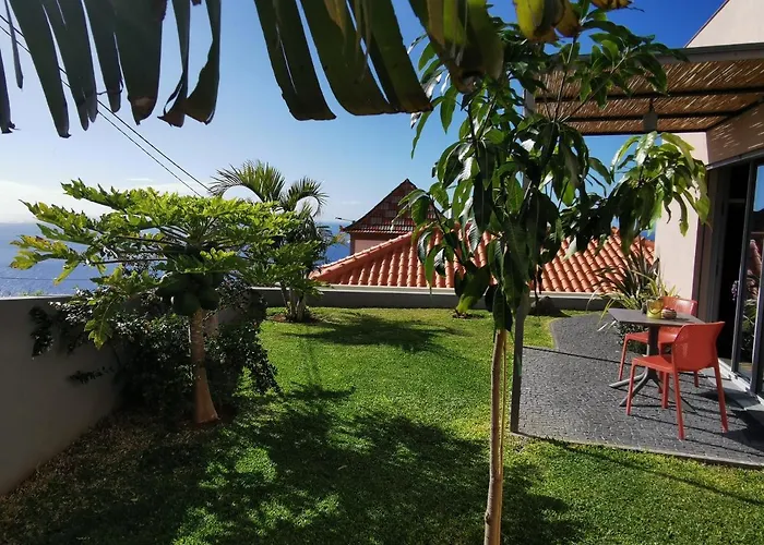 Casa Atlantico Tropischer Seitenfluegel