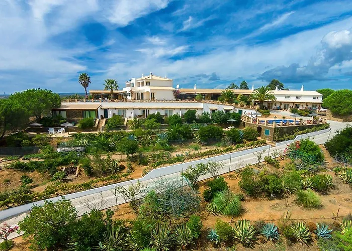 Monte Da Bravura Green Resort