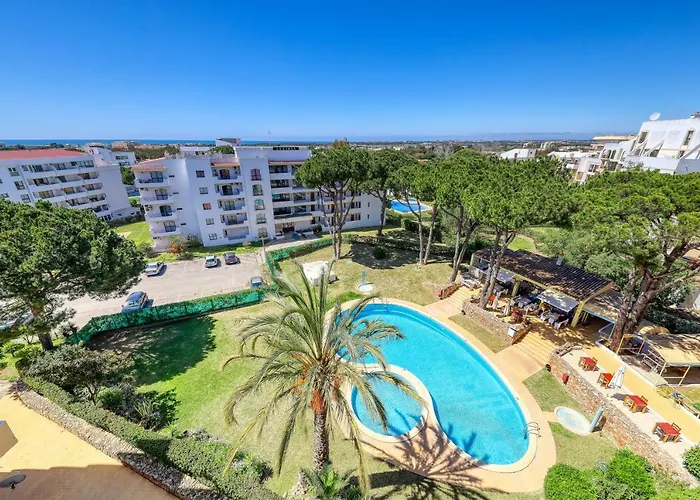 T2 Renovated With Ocean View Vilamoura