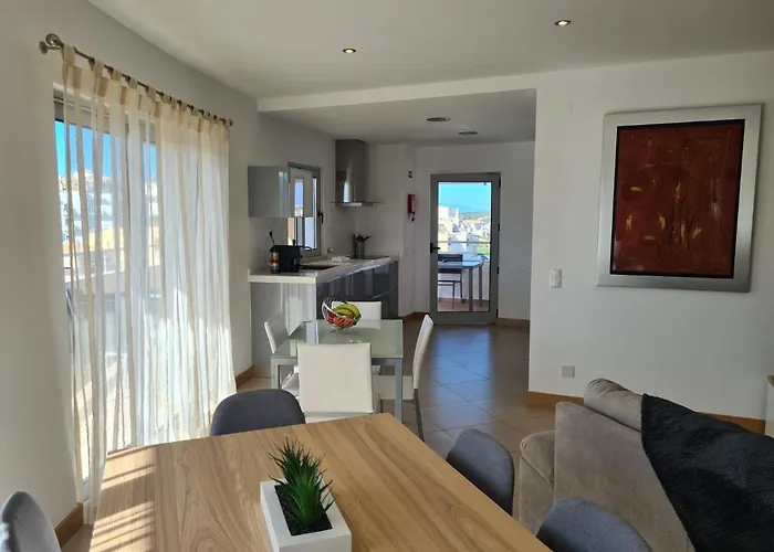Casa Luna