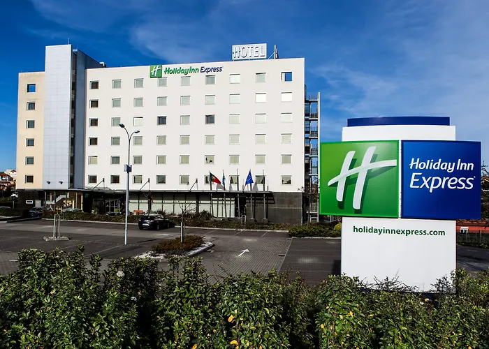 Holiday Inn Express Lisbon-Oeiras, An Ihg Hotel