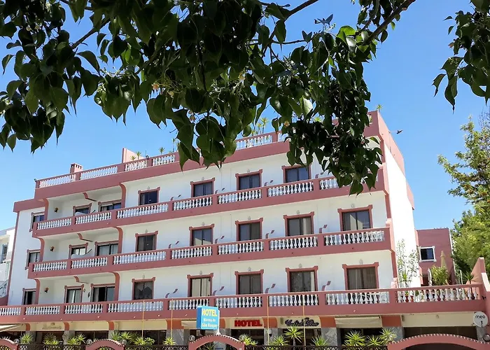 Boutique Hotel Marina S. Roque