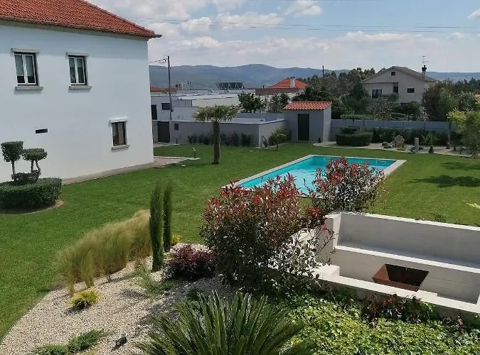 Casa D\'Avo Bina Alojamento Local