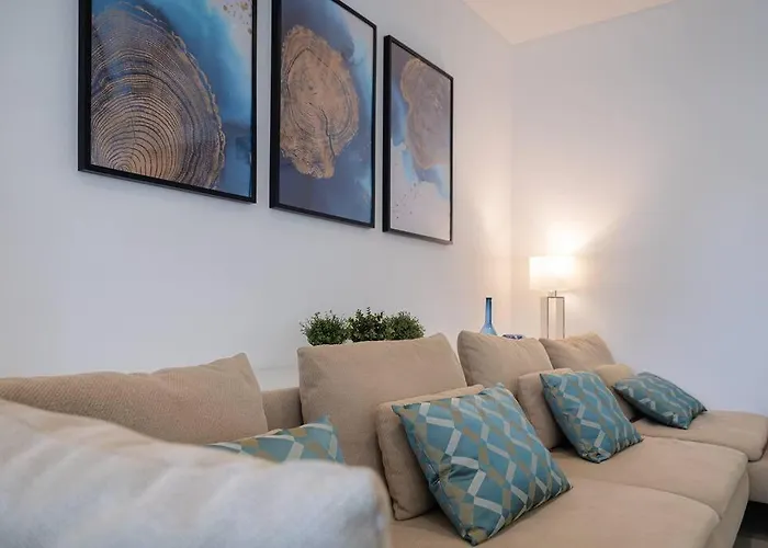 Villa Limoeiro - Beautiful New Home Nestled In The Heart Of Gale