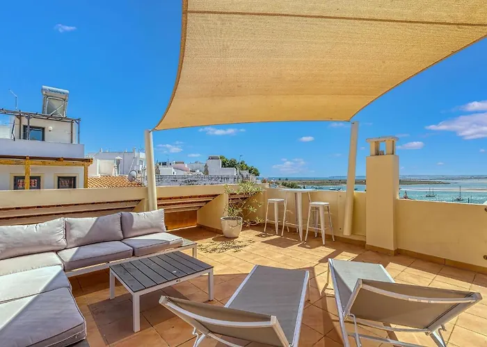 Casa Sunset - Beautiful Apartments In The Centre Of Alvor With Roof Terrace