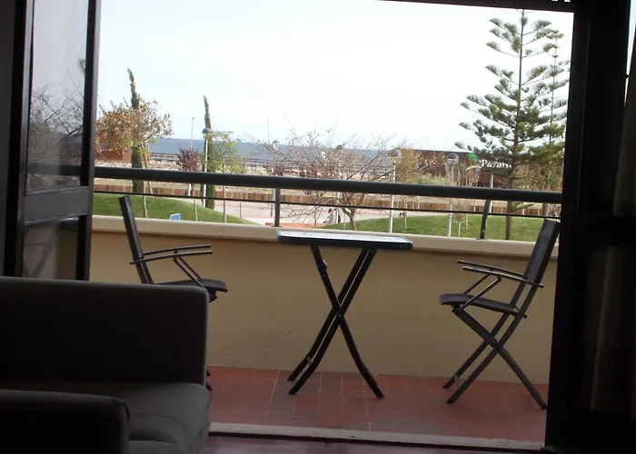 T2 Sea View