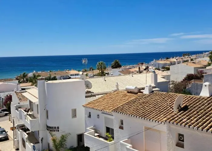 Seaview Apartment 100M From Beach
