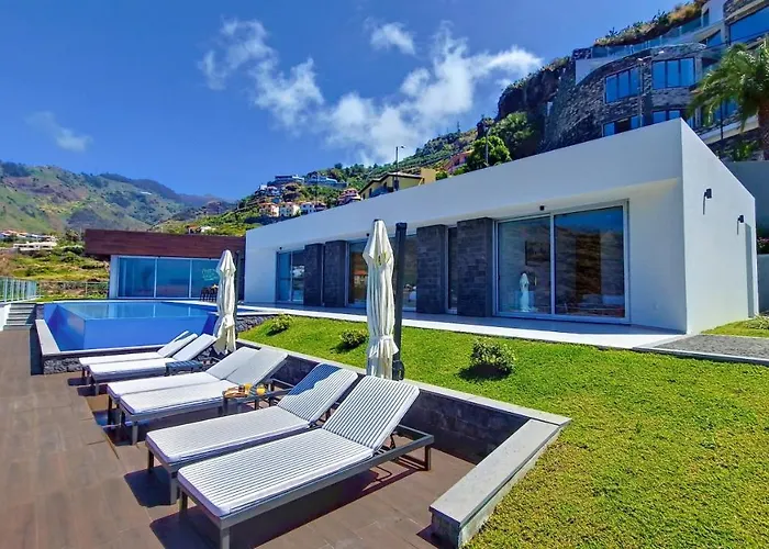 Villa Blue Horizon By Lovelystay