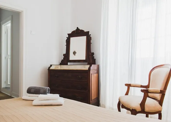 Amar Hostel & Suites