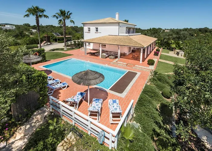 Villa Monte Pardal W/ Heated Pool In Natural Park