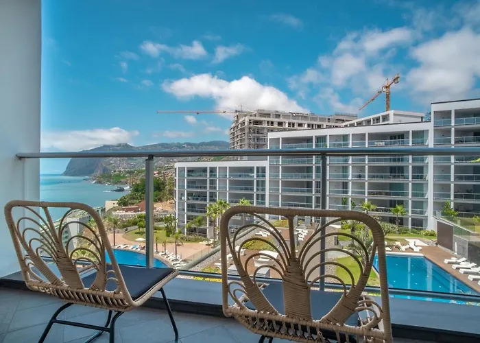 The Stylish Apt. Of Madeira Palace Cc