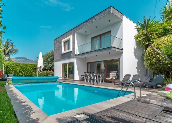 Star Villa With Private Heated Pool In Funchal