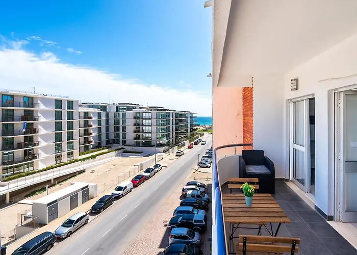 Beachfront Apartment In Armacao