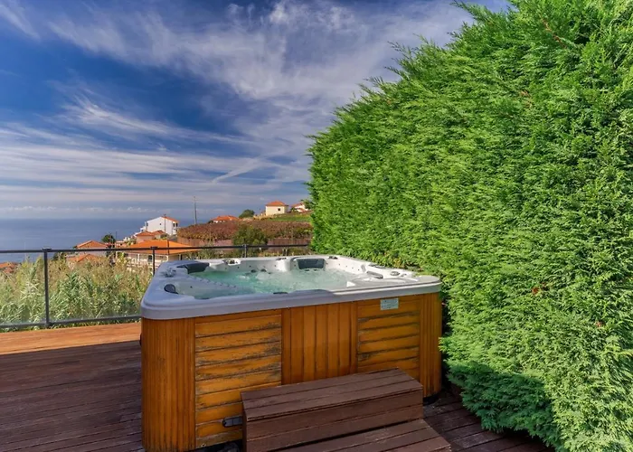 Cozy Villa Flora By Hr Madeira