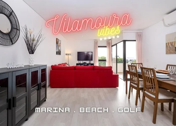 Vilamoura - Spacious With Swimming Pool & View
