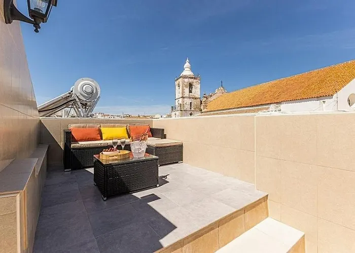 Casa Da Avo - City Center - Topfloor 360 View Apartment