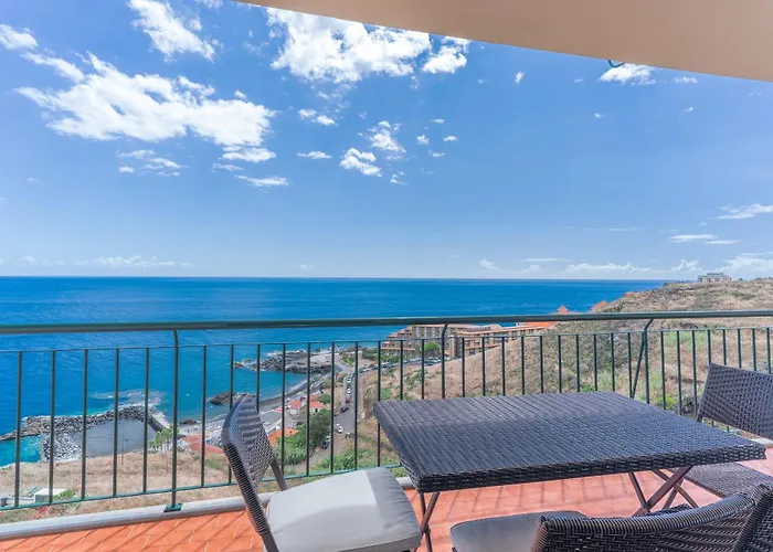 Sunspot Reis Magos With Sea View