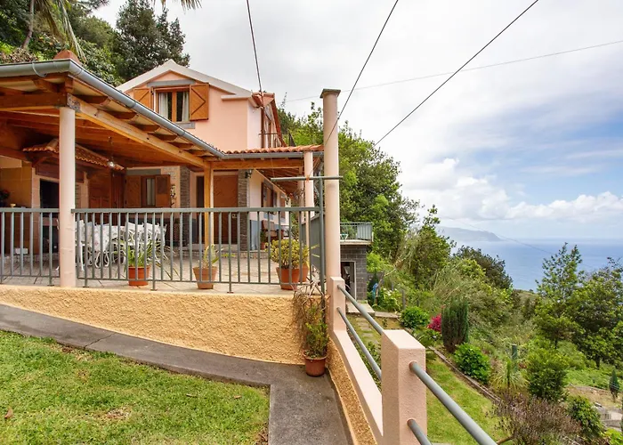 Fantastic Holiday House