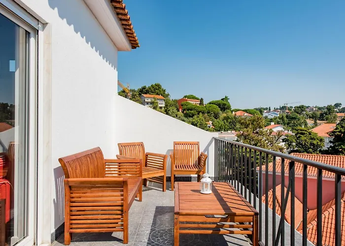 Park View Central Apartment In Cascais