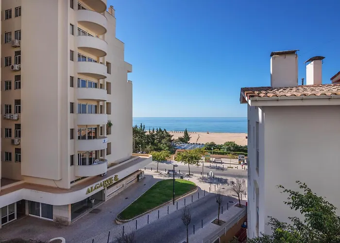 Colunas - Silhueta Citadina
