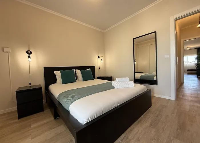 Luxe Condo With Pool, Airco And Seaview Balcony - Go4Portugal - Albufeira