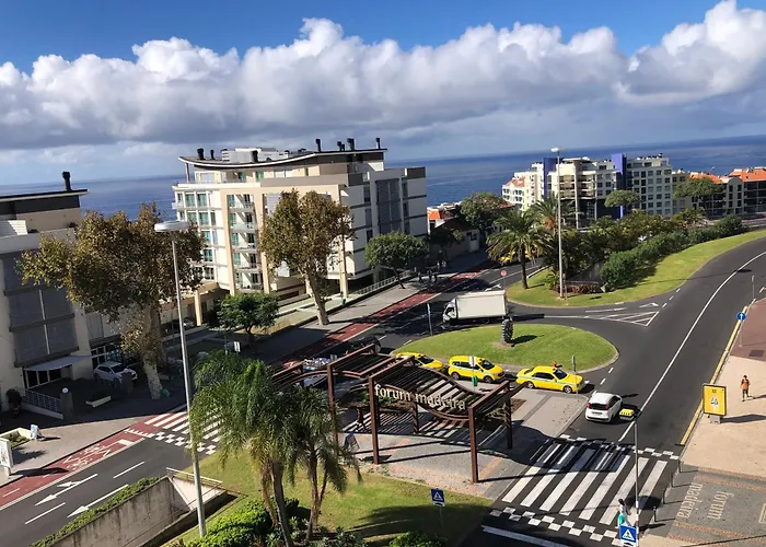 Forum Ocean View Apartment