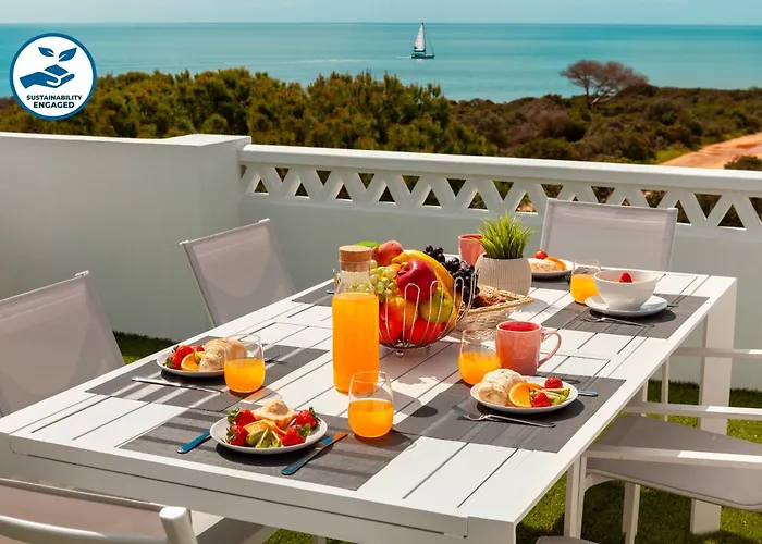 Townhouse Crystal Bay By Algarve Vacation
