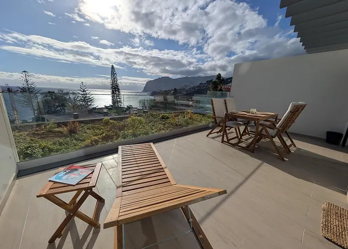 Breathtaking Oceanfront Living, Sunset Facing 3-Bedroom Flat In Acqua Residences