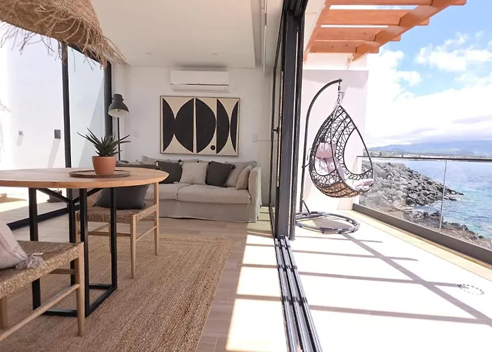 Home At Azores - Oasis House