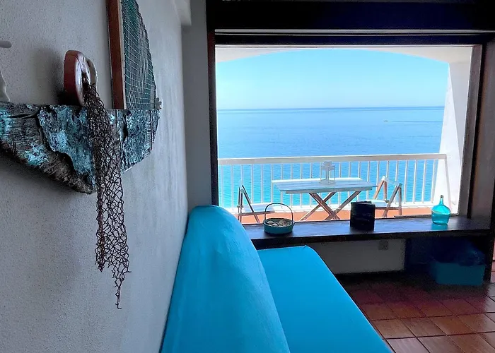 O Som Das Ondas - Vista Soberba De Mar
