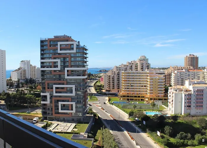 Praia Da Rocha Tarik