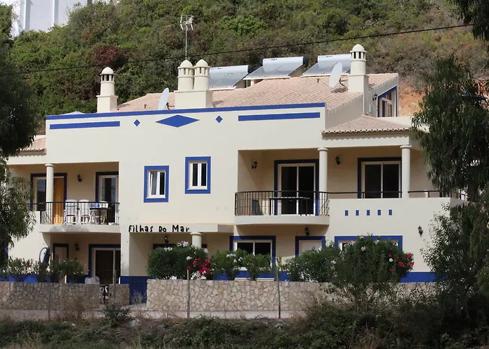 Filhas Do Mar Apartments