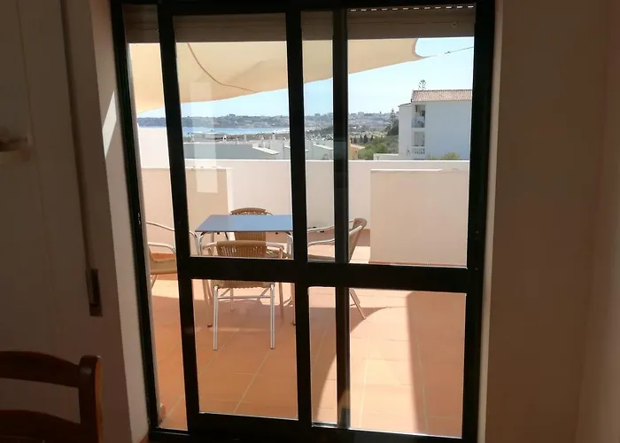 Varandas Da Meia Praia Apartments