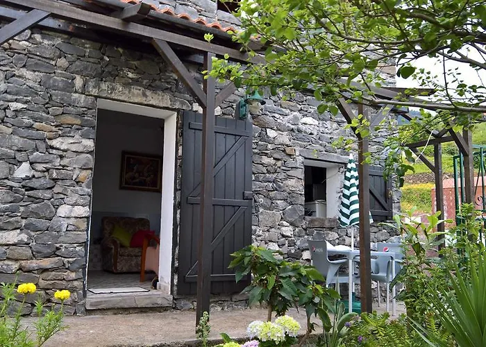 Paul Farm Cottage