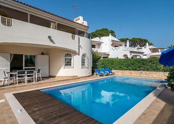 V4 Villa Miera- Piscina Privativa, Ar-Condicionado, Estacionamento, Familiar