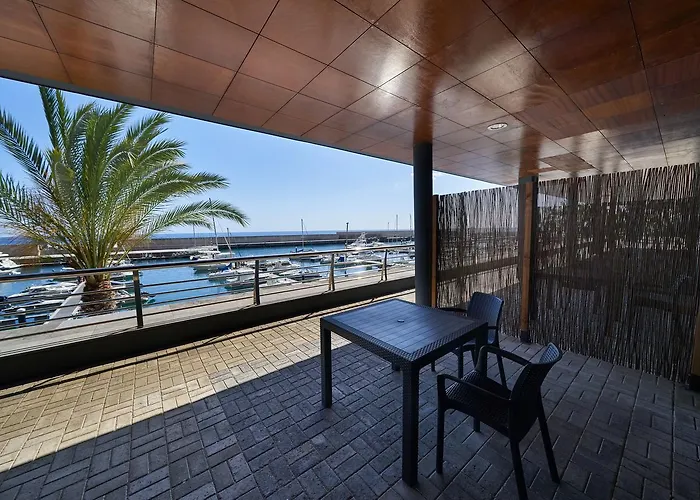Marina Rooms