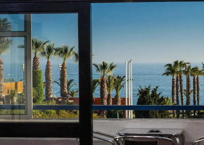 Apartamentos Azul Mar