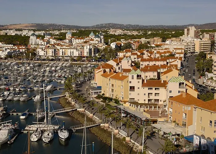 Marina Plaza By Garvetur