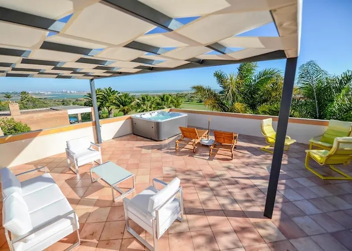 Ria Alvor Luxurious Golfview Villa
