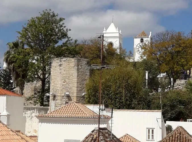 Tavira Downtown Calm House